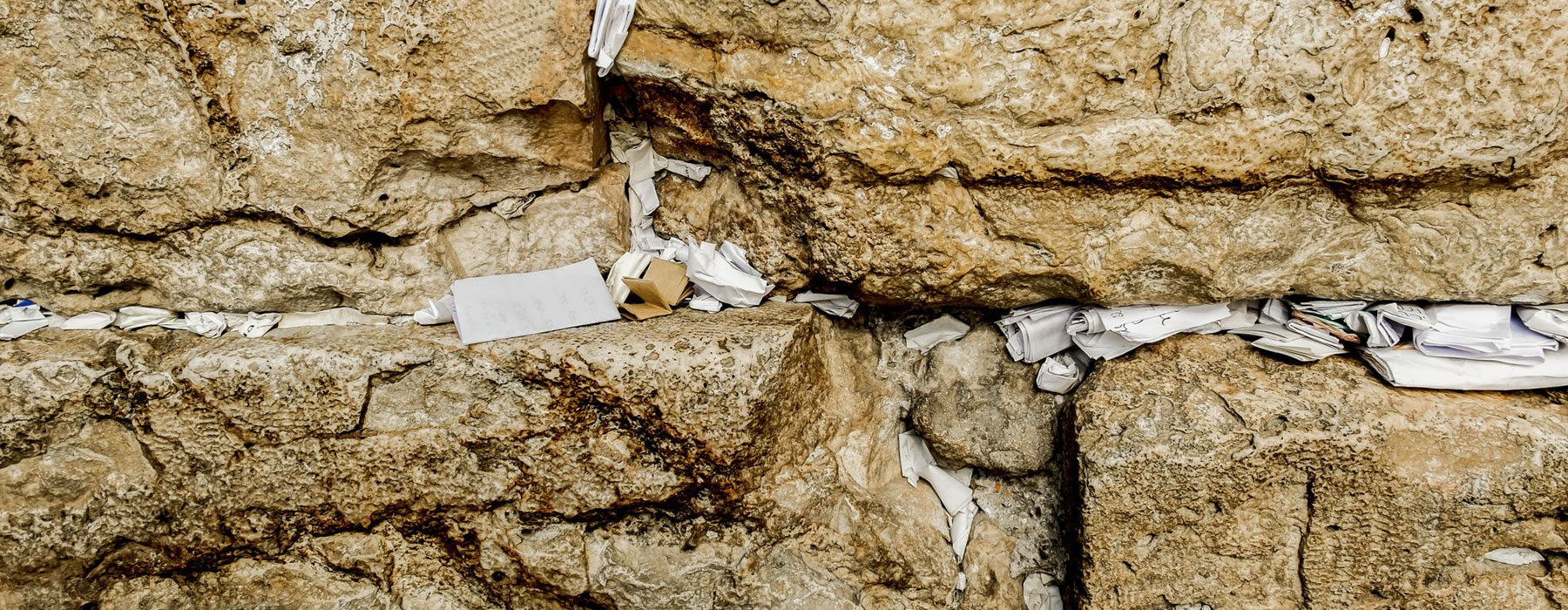 Prayer Requests in the Western Wall